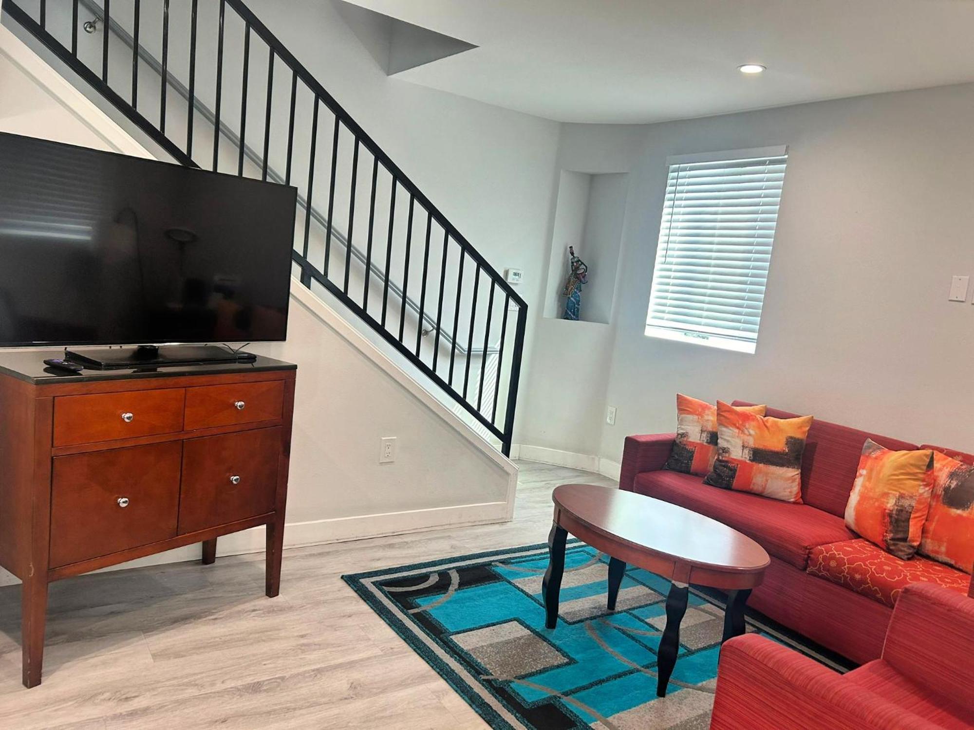 لوس أنجلوس Stayspro - Hollywood Homes Free Parking Close To All Things La المظهر الخارجي الصورة